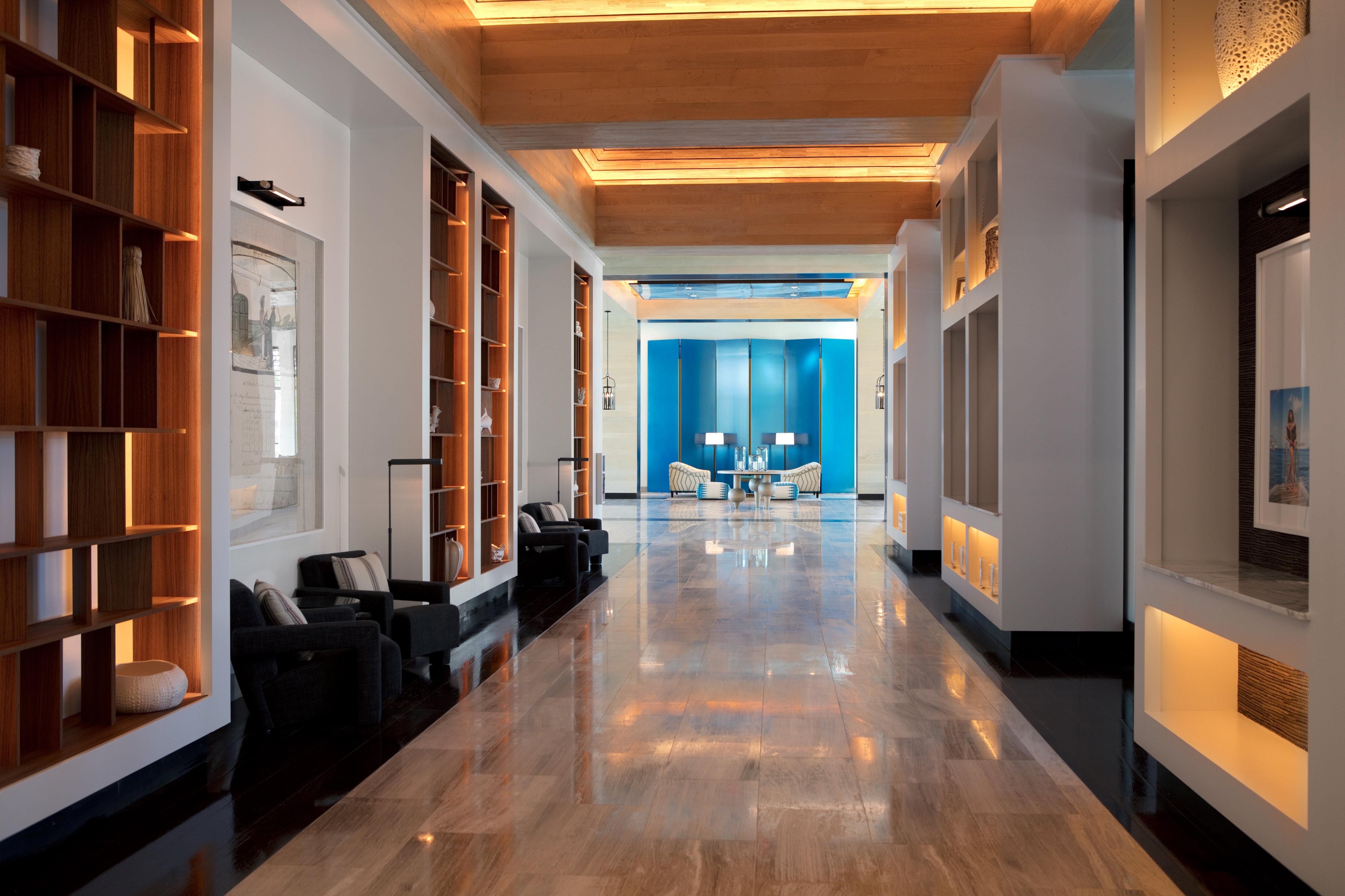 Kimpton Seafire Resort + Spa By Ihg West Bay Екстериор снимка
