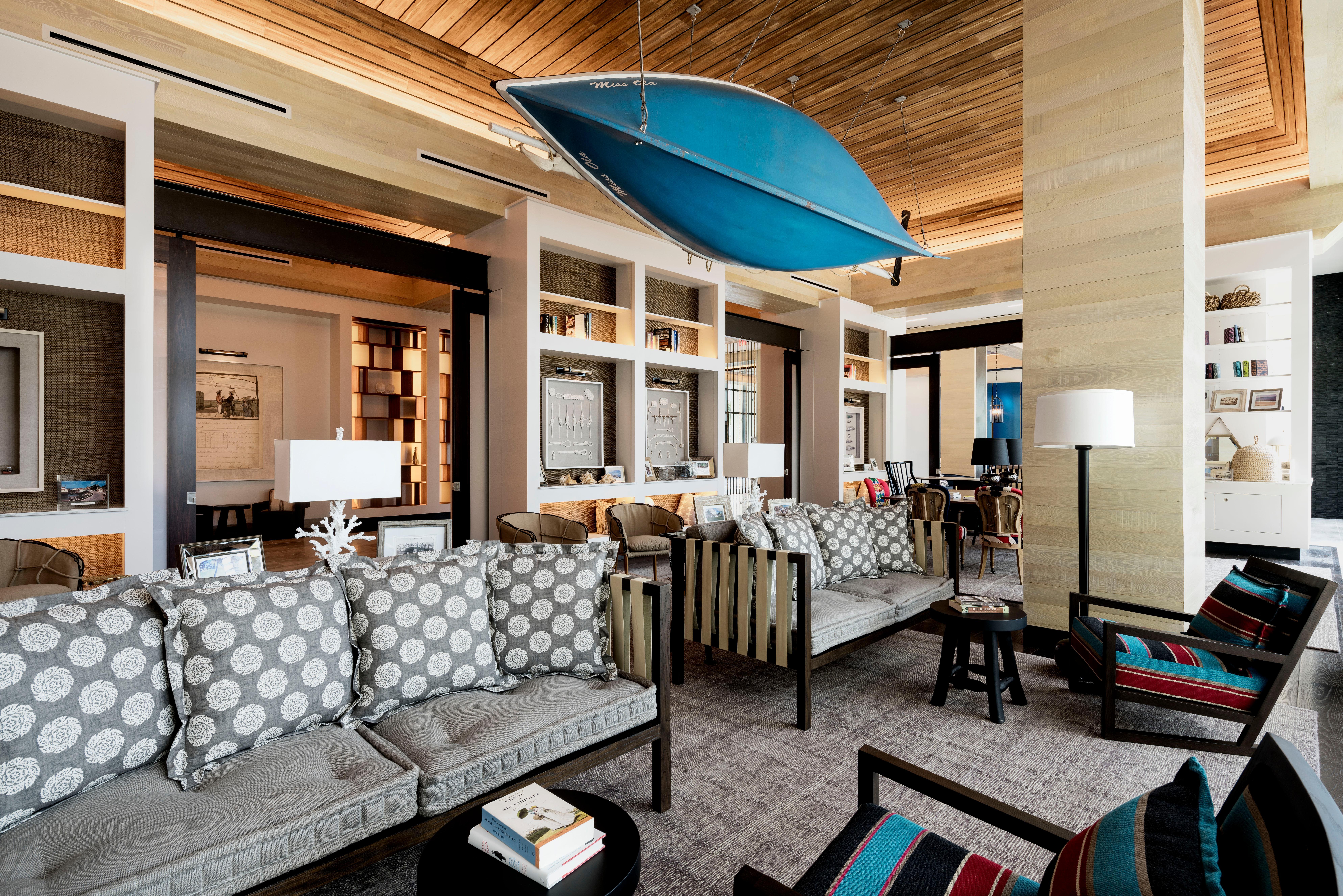 Kimpton Seafire Resort + Spa By Ihg West Bay Екстериор снимка