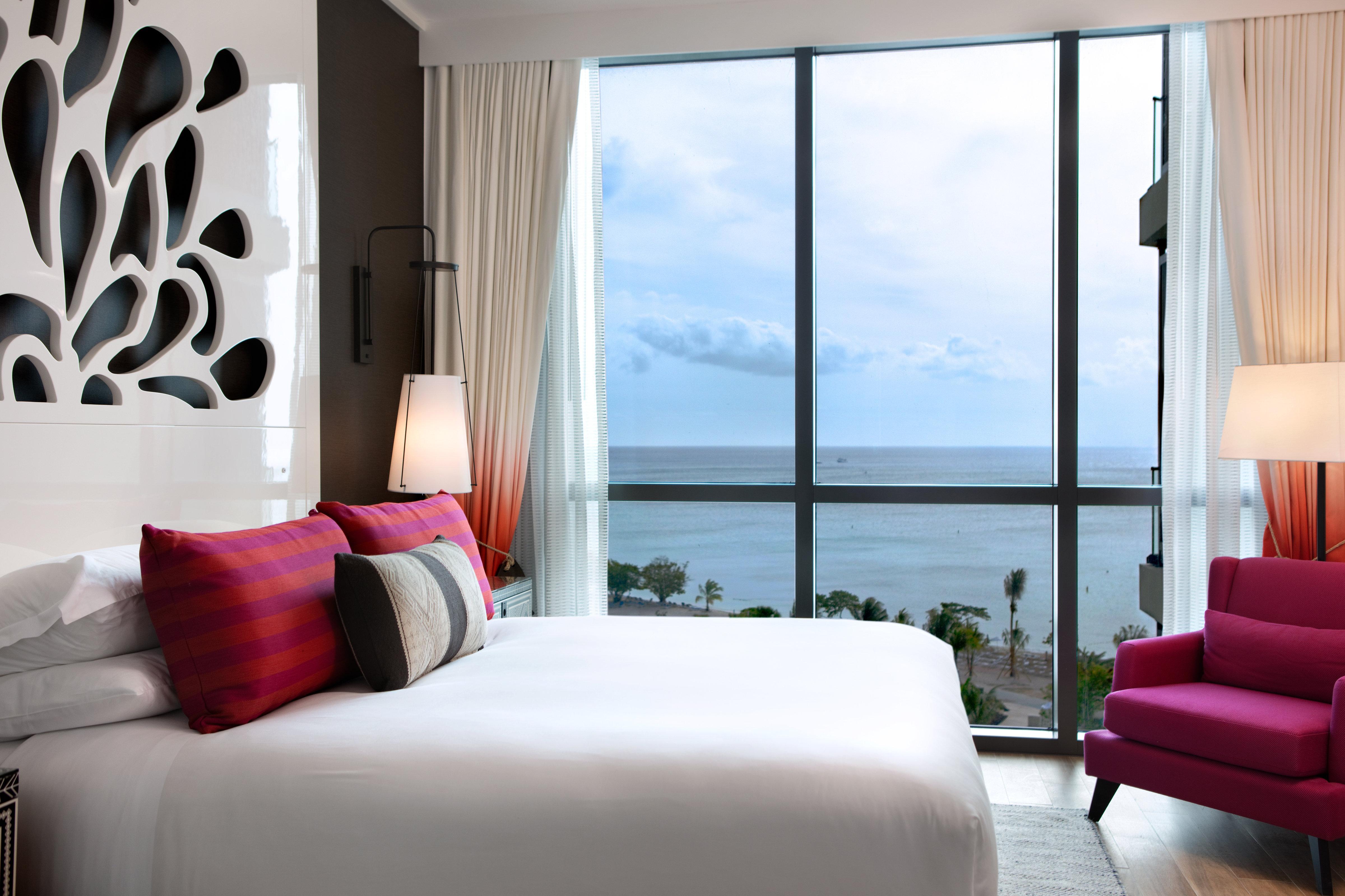 Kimpton Seafire Resort + Spa By Ihg West Bay Екстериор снимка